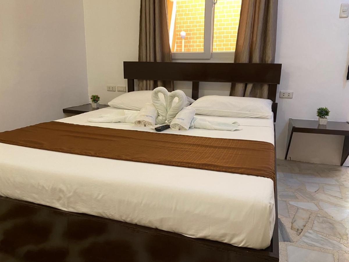 Papa Freds Beach Resort Puerto Galera Eksteriør bilde