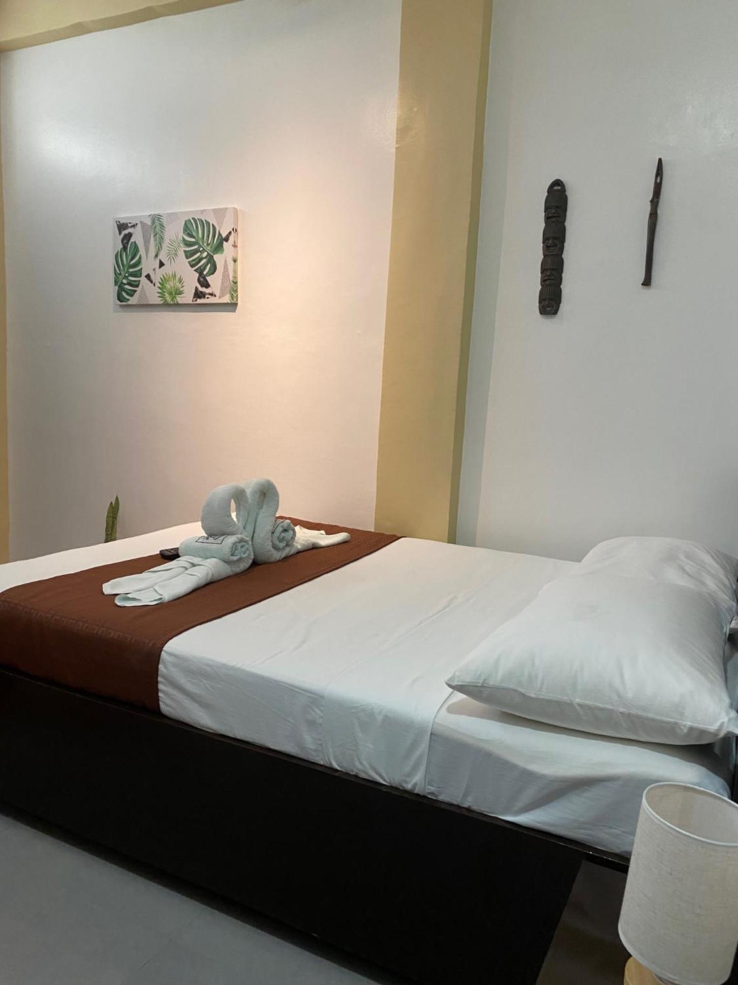 Papa Freds Beach Resort Puerto Galera Eksteriør bilde